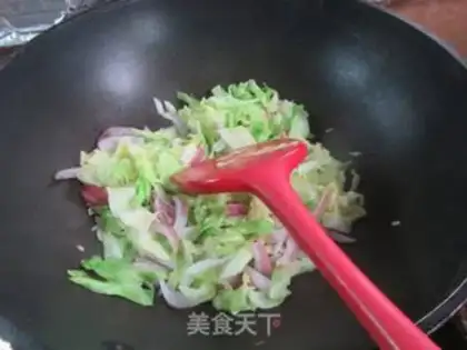 Make Onion-covered cabbage with tacos step 7
