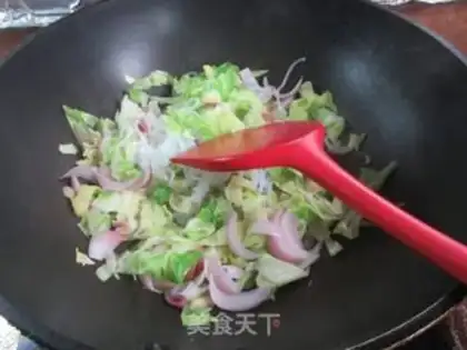 Make Onion-covered cabbage with tacos step 8