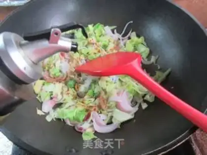 Make Onion-covered cabbage with tacos step 9