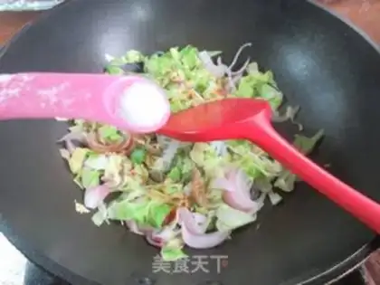 Make Onion-covered cabbage with tacos step 10