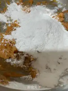 Make The sweet potato banana cake step 2
