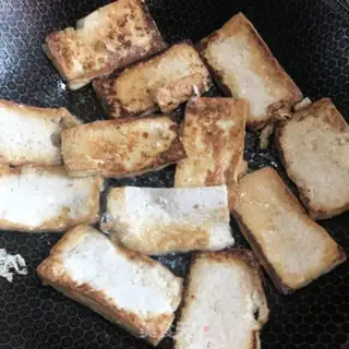 Make Roach tofu shrimp bag step 12