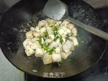 Make Scrambled onions step 12