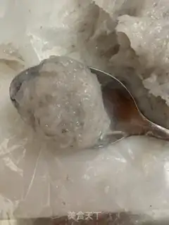 Make Burn the shrimp cake step 1