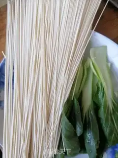 Make Egg noodles step 1