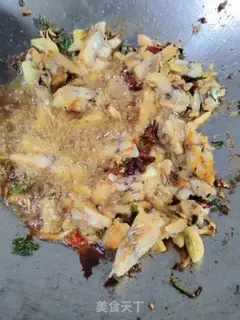 Make Spicy and salty fish step 0