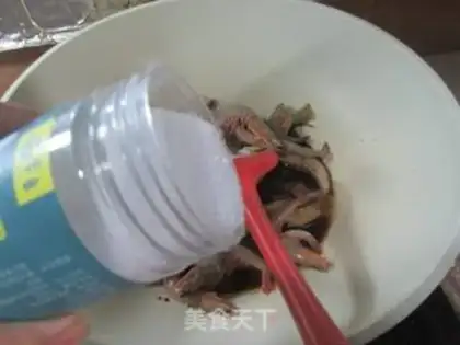 Make Red burning seafood step 5