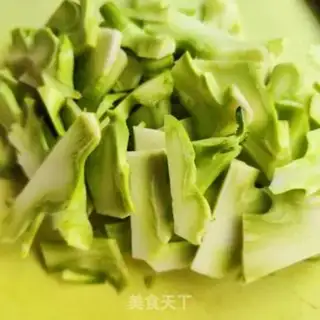 Make Five flowers for broccoli step 1