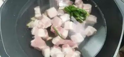 Make Garlic red meat step 4