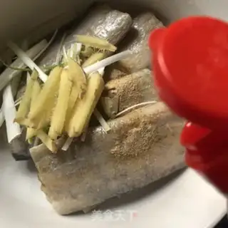 Make Red Ribbon step 1