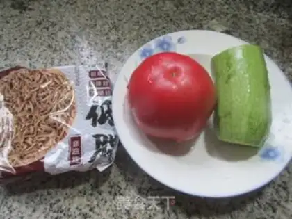 Make Tomato silt noodles step 0