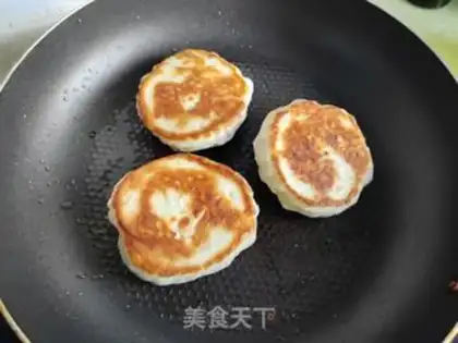Make A mustard tarcake step 11