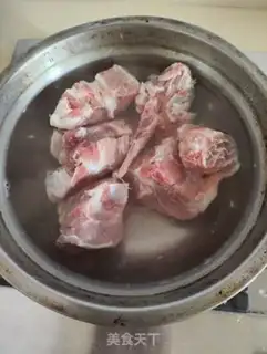 Make Big mustard cranberry broth step 0