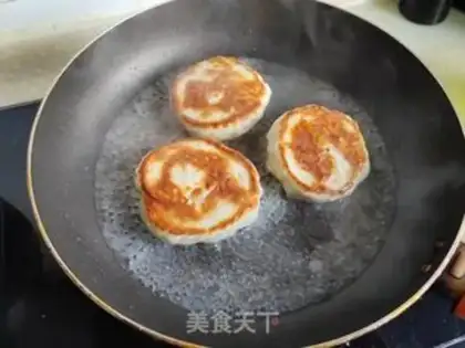Make A mustard tarcake step 12
