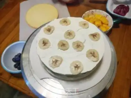 Make Three floors of fruit cake step 8