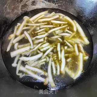 Make Sour soup fish heads step 10