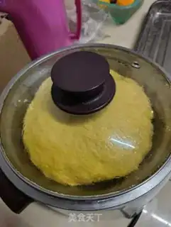 Make Pumpkin buns step 1