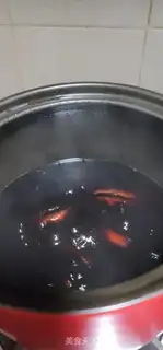 Make Pig-legged ginger an egg step 4