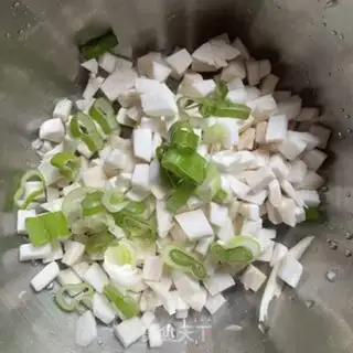 Make Tomato egg rice step 2