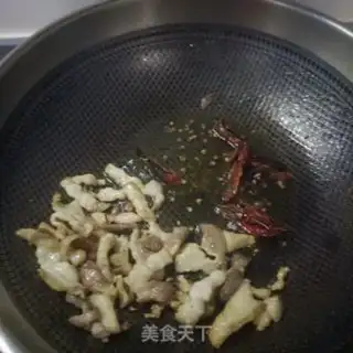 Make Hot peppers and lilies step 8