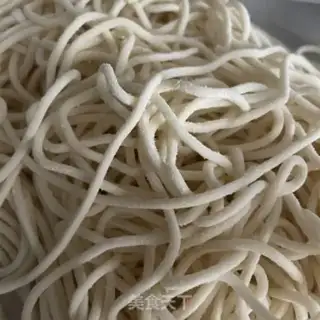 Make Garlic tofu noodles step 0