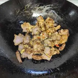 Make Snow bean fried pig step 8