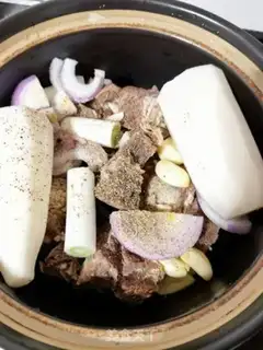 Make Korean steak soup step 2