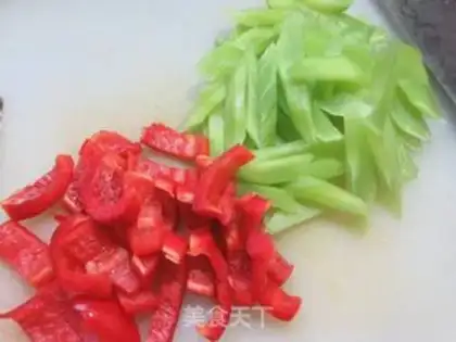 Make Paprika fried tarcrete step 1