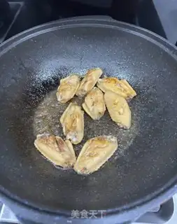 Make Chicken wings and eggs step 3