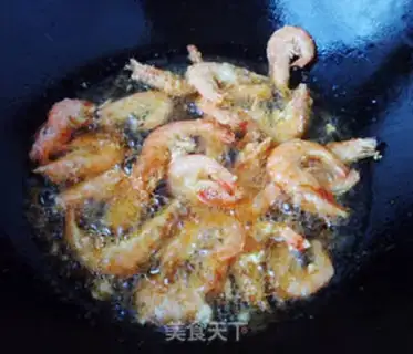 Make Hotcakes with fried shrimp step 6