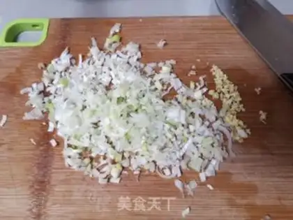 Make radish eggs bun step 5