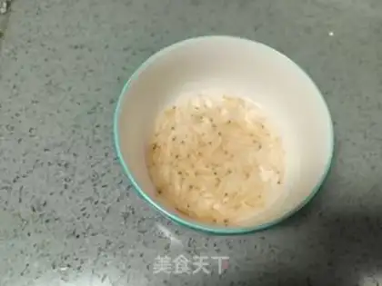 Make Cream fried eggs step 1