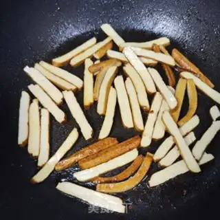 Make Soy-dry, fried celery step 2