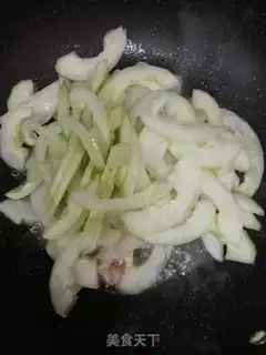 Make cucumber shrimp step 3