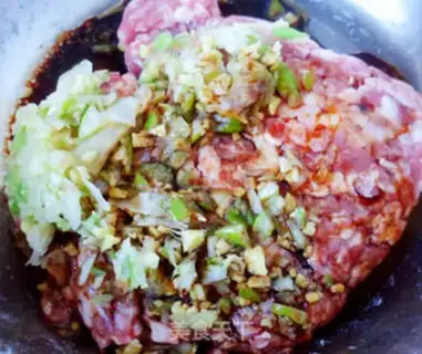 Make Big cabbage clams step 3