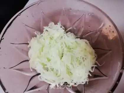 Make The radish crystal bag step 1