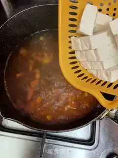 Make Tomato tofu beef soup step 9
