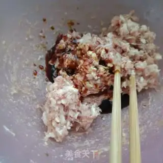 Make Spicy meat dragon step 6