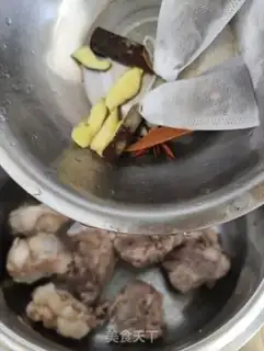 Make Big bone radish step 2