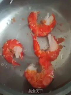 Make Shrimp radish soup step 1