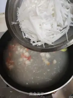 Make Shrimp radish soup step 5