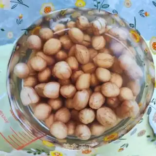 Make Peanut lotion soup step 1