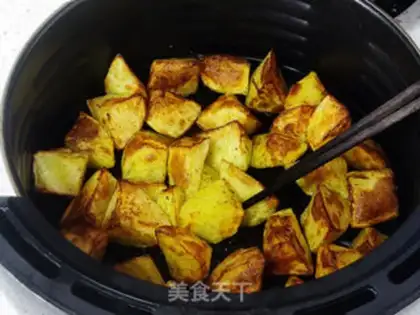 Make Air frying pots of peppers and potatoes step 6