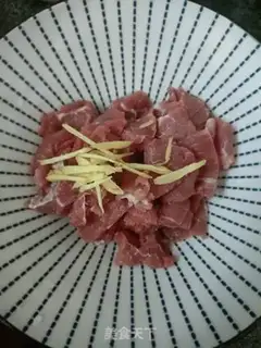 Make Celery beef chops step 2