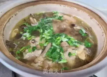 Make Moose mushroom chicken noodles step 5