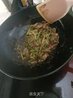 Make Celery beef chops step 8