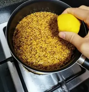 Make Homemade cinnamon flowers step 6