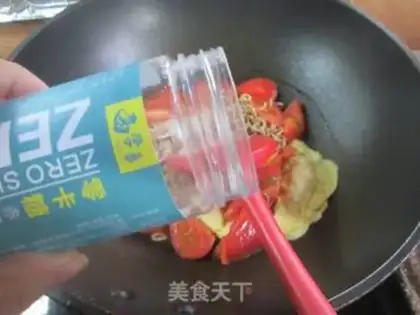 Make Egg dumpling ketchup noodles step 5