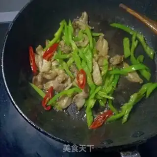 Make Five flowers and a black chicken step 9