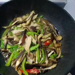 Make Five flowers and a black chicken step 11